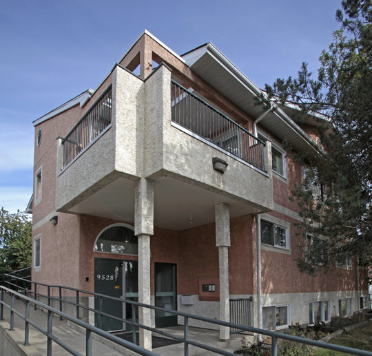 Auclair Manor Affordable Housing Edmonton Right At Home Housing Society